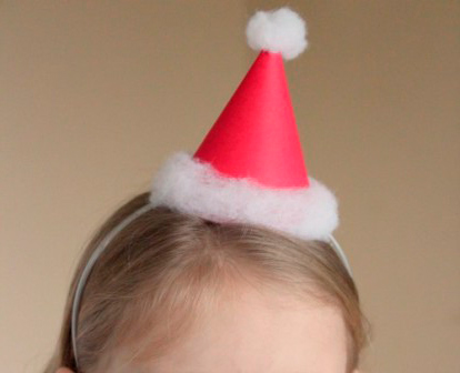 Ободок на голову с колпаком Санта-Клауса за 10 минут своими руками