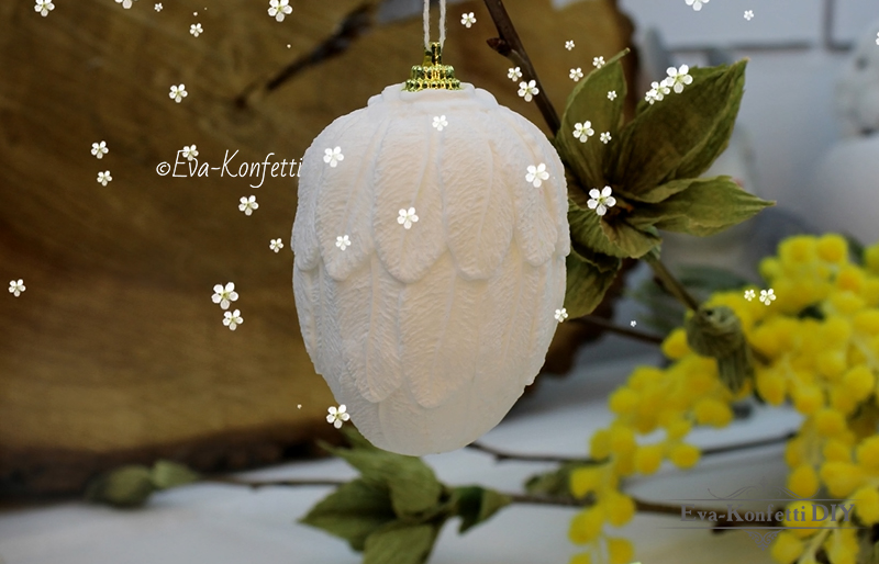 Как сделать декоративные Пасхальные подвесные яйца с декором «перьями»